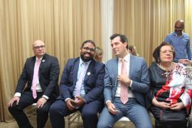 Sim ao Amor: 28 casais LGBTQIAPN+ celebram união civil em casamento coletivo promovido pelo MP-BA