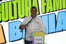 Governo da Bahia lança Plano Safra para agricultura familiar e entrega máquinas e equipamentos agrícolas