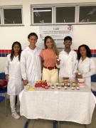 Jovens baianos criam enxaguante bucal à base de própolis e barbatimão