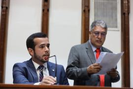 Juventude baiana e Governo do Estado celebram políticas públicas em sessão especial na Alba