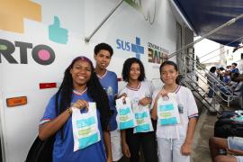 Feira Saúde Mais Perto se instala no Colégio Estadual Nadir Araújo Copque, em Arembepe