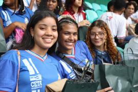 Estudantes da rede estadual participam da NAU Fest 2024: Economia Criativa e Empreendedorismo em Foco