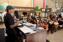 Mesa ao Vivo movimenta alta gastronomia nacional no Mercado do Rio Vermelho