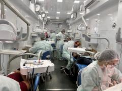 Feira da Diversidade leva serviços de saúde e cidadania à comunidade LGBTQIAPN+