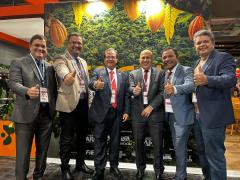Agricultura Familiar da Bahia marca presença no Salon du Chocolat 2024 em Paris