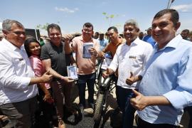 Governo realiza entregas para impulsionar assistência técnica a agricultores familiares do território de Irecê