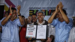 Obras de pavimentação, infraestrutura e abastecimento de água são entregues e autorizadas em Souto Soares