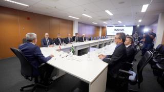 VLT de Salvador terá vagões adaptados para marisqueiras e ambulantes