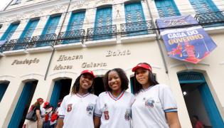 Tecnologia marca o segundo dia de programação da Casa do Governo na Flica 2024