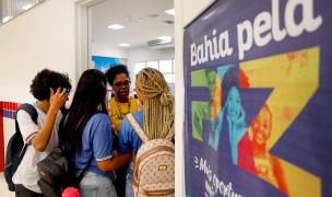 Programa Bahia pela Paz leva serviços e oficinas ao bairro de Paripe