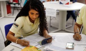 Programa Bahia pela Paz leva serviços e oficinas ao bairro de Paripe