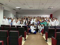 No Dia Mundial dos Cuidados Paliativos, HGE implementa tratamento assistido por animais