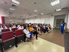 No Dia Mundial dos Cuidados Paliativos, HGE implementa tratamento assistido por animais