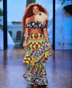 Adereços produzidos por Projeto Collab Artesanato da Bahia desfila pela Meninos Rei na SPFW