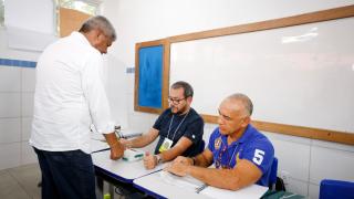 Em Salvador, Jerônimo Rodrigues registra o voto no primeiro turno das eleições municipais