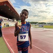 Atletas baianos fazem treino antes do embarque para participar da etapa nacional das Paralimpíadas Escolares