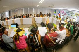 Governador recebe lideranças e debate avanços para os povos indígenas da Bahia