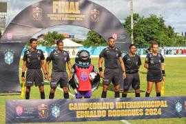 Governador acompanha vitória histórica do Castro Alves na final do Campeonato Intermunicipal de Futebol