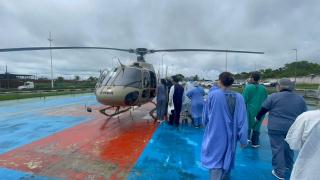 Helicóptero da Polícia Militar transporta criança de Saramandaia para hospital