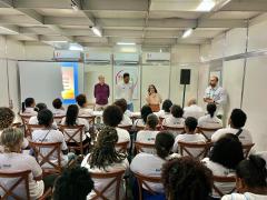 Elas a Frente da Pesca Fenagro