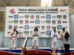 Vanessa Alcântara medalha de prata kata - Taça Denilson Caribé - Reprodução Arquivo Pessoal