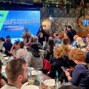 Operadores e agentes de viagens espanhóis são capacitados sobre atrativos turísticos da Bahia