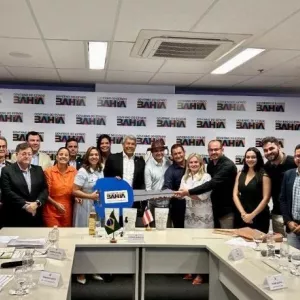 Rio de Contas recebe ambulância e equipamentos da Sesab