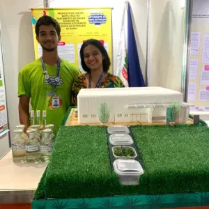 Estudantes de Itanhém desenvolvem biofiltro para tratamento de águas residuais