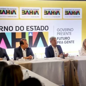 Jerônimo Rodrigues anuncia reajuste zero na tarifa do metrô e do transporte metropolitano