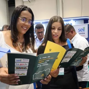 Saeb divulga tramitação eletrônica em Encontro de Prefeitos e Prefeitas