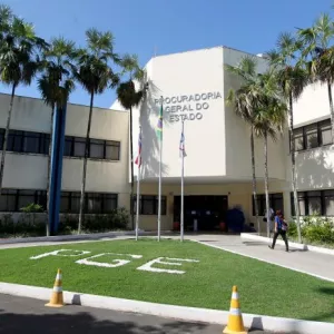 PGE-BA promove palestra sobre “Assédio no Ambiente de Trabalho” com o ministro Claudio Brandão