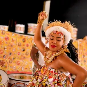 TVE e Rádio Educadora FM homenageiam os 40 anos do Axé Music com nova programação