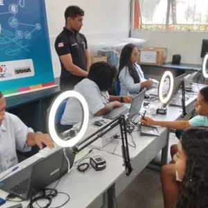 Nova Carteira de Identidade (CIN) chega ao colégio David Mendes, em São Marcos - Foto: Ascom/Saeb