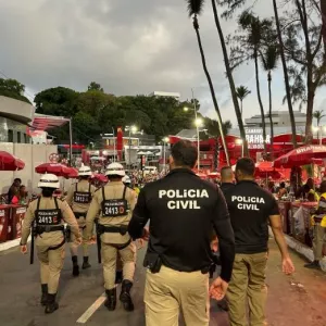 Sábado de Fuzuê e de festa no Carmo termina sem registro de crime grave e de roubo