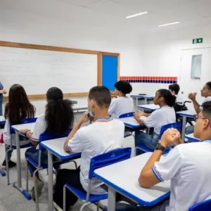 Governo do Estado convoca novos profissionais para atuar na rede estadual de ensino - 