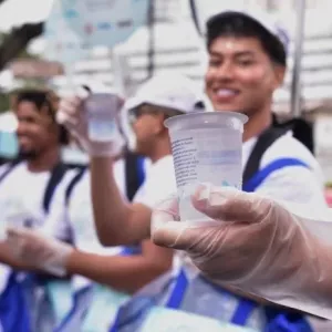 Ilhas de hidratação da Embasa vão matar a sede do folião durante o Carnaval