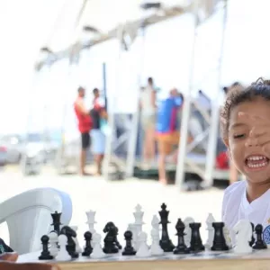 Caravana do Lazer chega ao litoral sul baiano com capacitação e diversão para a população