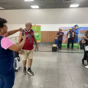 Bahia se despede dos turistas em clima de festa e convida para o São João