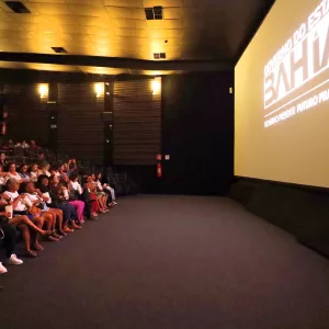 Cine Oxe, me respeite