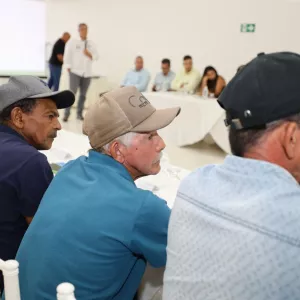 Reunião com integrantes do DIRFAV, em Jequié. Wuiga Rubini/GOVBA.