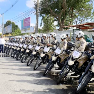 Governador inaugura DEAM em Feira de Santana e entrega 55 viaturas para a Polícia Militar