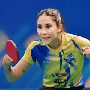 Destaque da Bahia no tênis de mesa nacional, Gabriela Santiago, apoiada pelo FazAtleta, disputa Campeonato Sul-Americano pela primeira vez