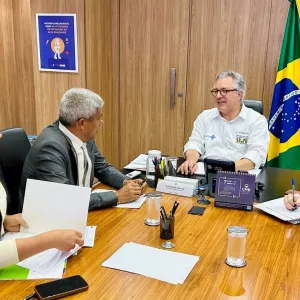 Bahia fortalece rede de saúde pública em agenda estratégica com o Ministério da Saúde