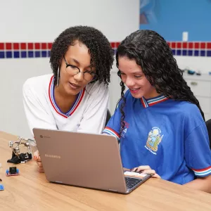 Fapesb oferece bolsas para professores coordenadores