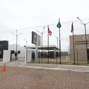 Pé de Serra recebe novas unidades das Polícias Civil e Militar com investimento superior a R$ 2 milhões