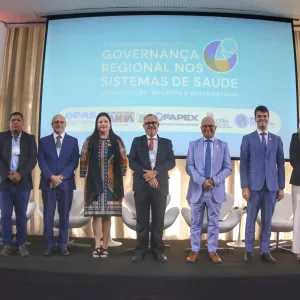 Especialistas de 12 países se reúnem em Salvador para discutir o fortalecimento de redes integradas de saúde