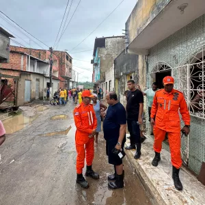 Governo do Estado se mobiliza para prestar apoio a municípios baianos afetados pelas chuvas