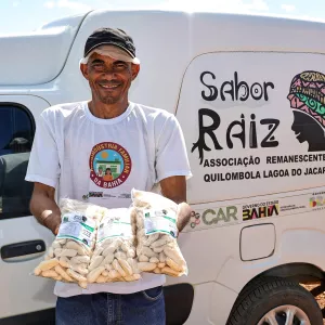 Agroindústria quilombola transforma a produção rural em Paratinga