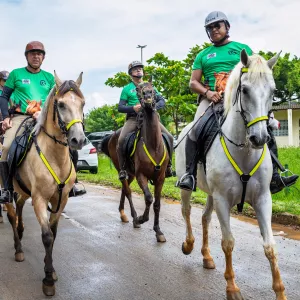 Cavalgada encerra festejos da semana de aniversário do Esquadrão de Polícia Montada da PMBA
