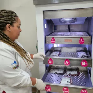 Hospital  Roberto Santos está com estoque de sangue em nível crítico